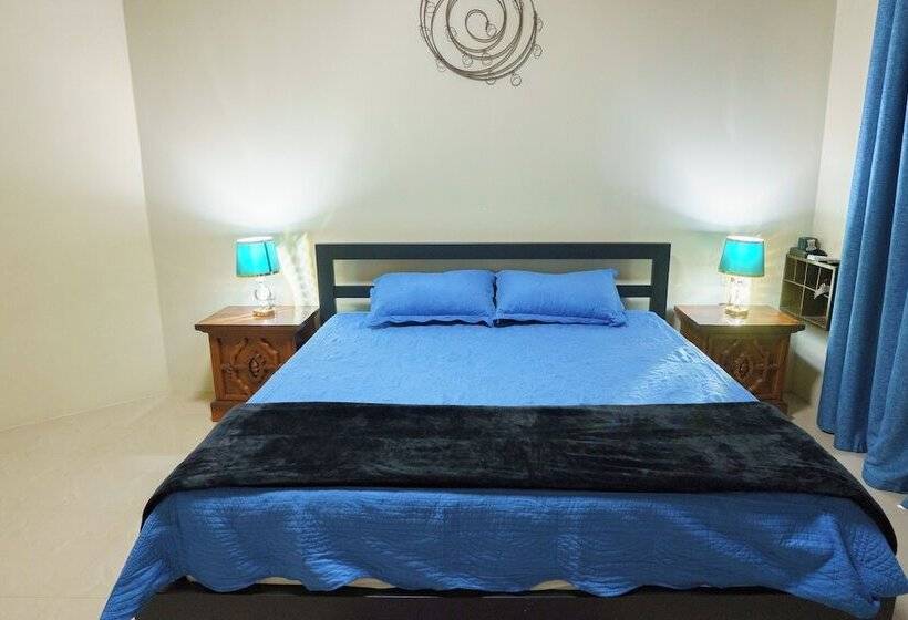 فندق Root Wellness Arenal