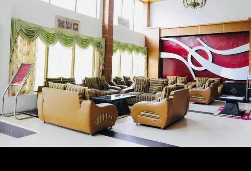 هتل Royal Grand By Skua World