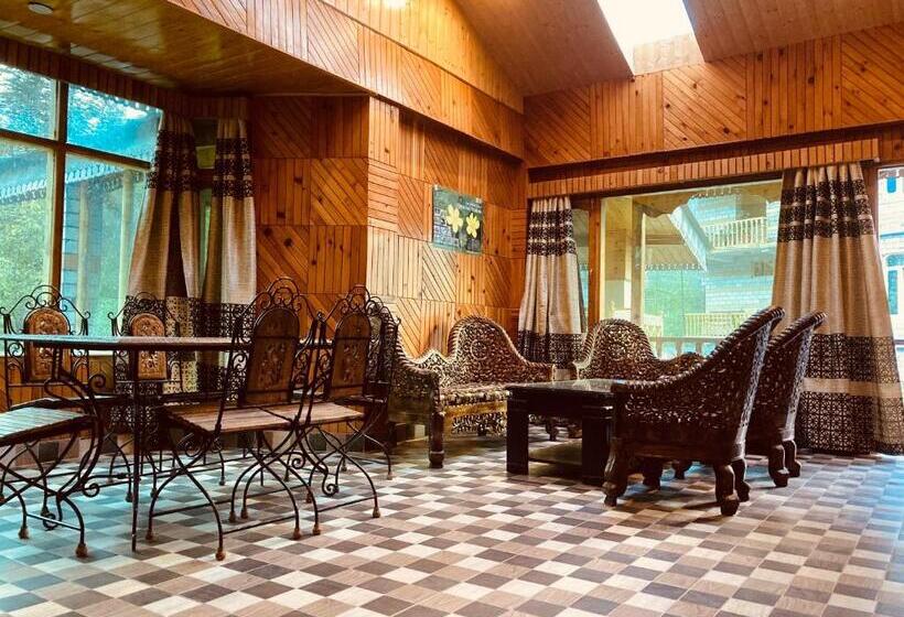 בית מלון כפרי The Four Season Beach Resort   Best Selling Property In Gokarna