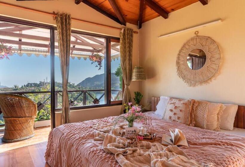 בית מלון כפרי Sojourn With Nyoli 3bhk Villa