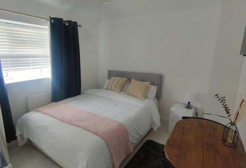 モーテル Modern Bromley House In London Br5