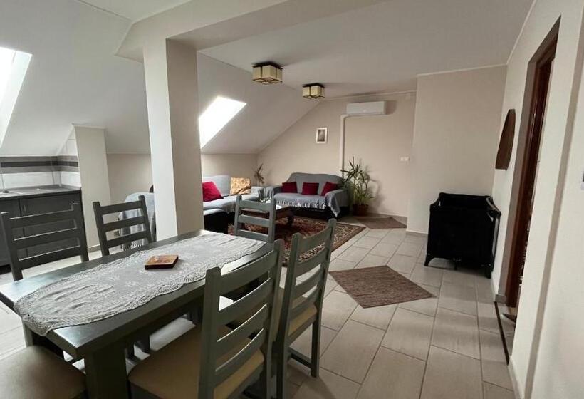 펜션 Bozsity Vendégház