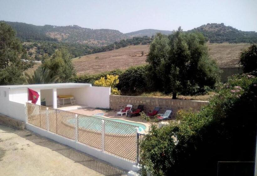 پانسیون Domaine Des Sloughis