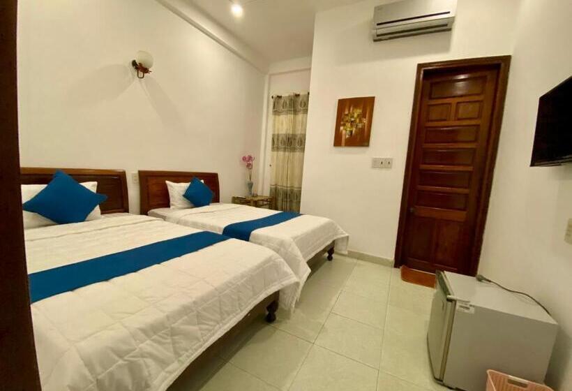 پانسیون Golden Guesthouse