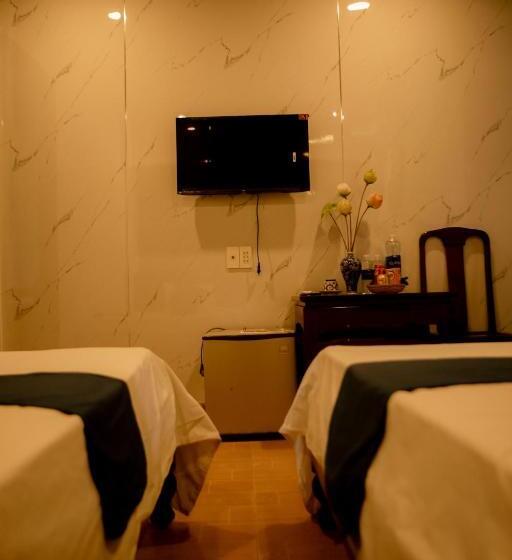 پانسیون Golden Guesthouse