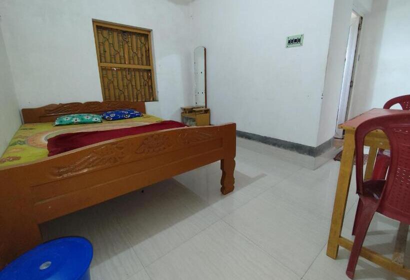 ペンション India Tours Only Maa Tara Guest House