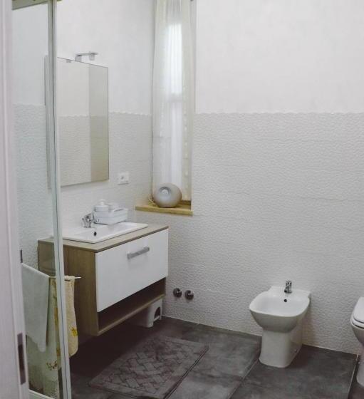 پانسیون La Casa Di Piccolì Camera Farfalla