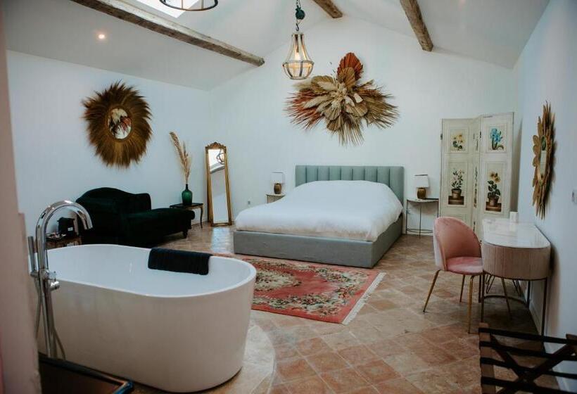 Пансион Le Castel De Fies