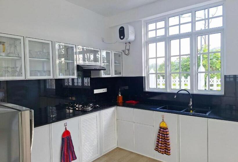 ペンション Ouna Bungalow