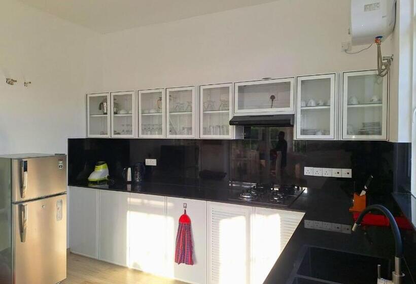 ペンション Ouna Bungalow