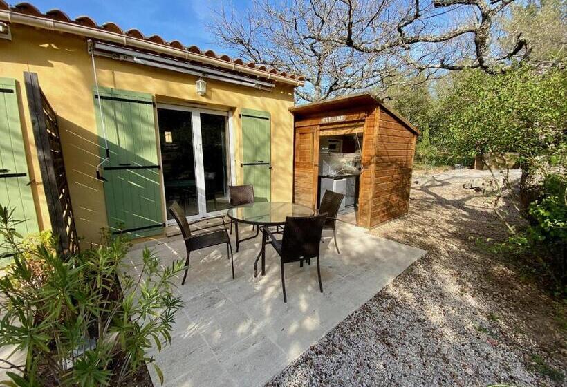 ペンション Pierres Blanches