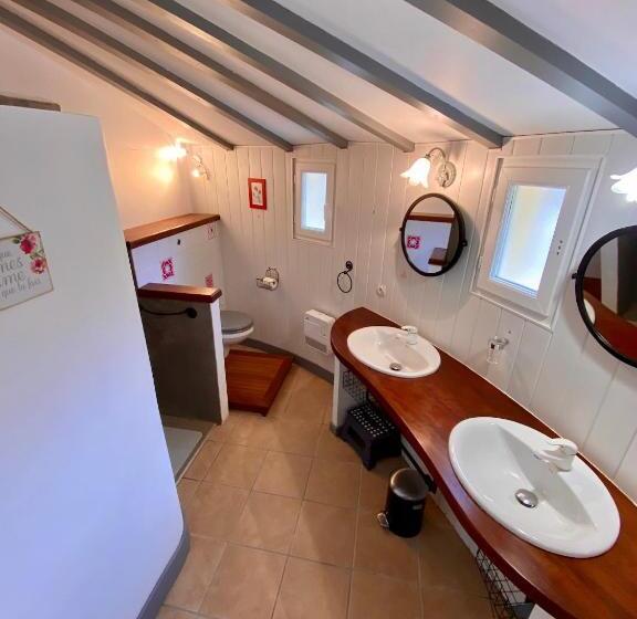 ペンション Pierres Blanches