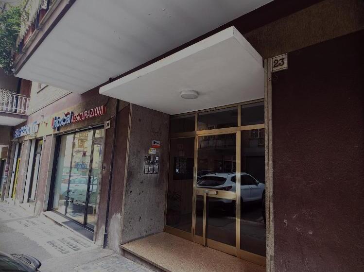 پانسیون Piol Guest House