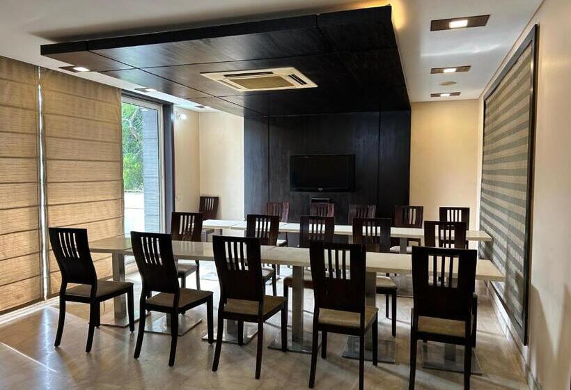 Majatalo Rao Regency