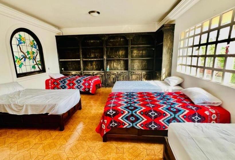 膳宿费 Taj Mahal Hostal And Restaurant