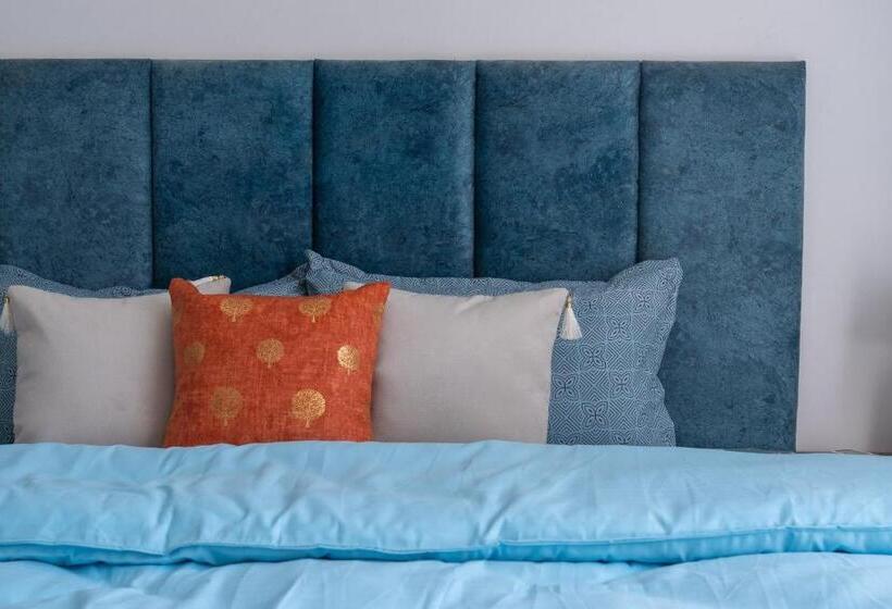 פנסיון The Chirpy Bungalow By Luho Leisure