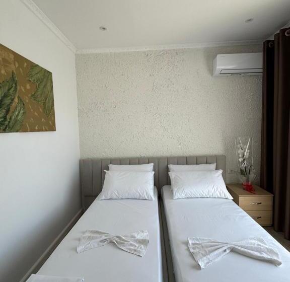 פנסיון Vila Bleta