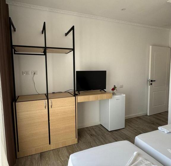 פנסיון Vila Bleta