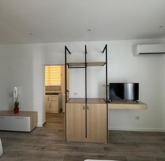 פנסיון Vila Bleta