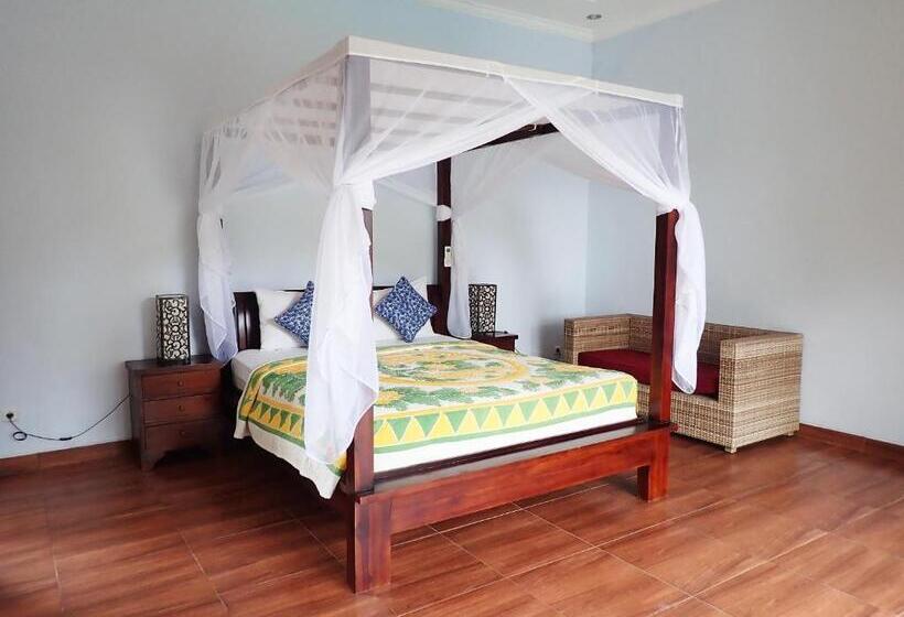 بنسيون Widi Agung Villa Private Room
