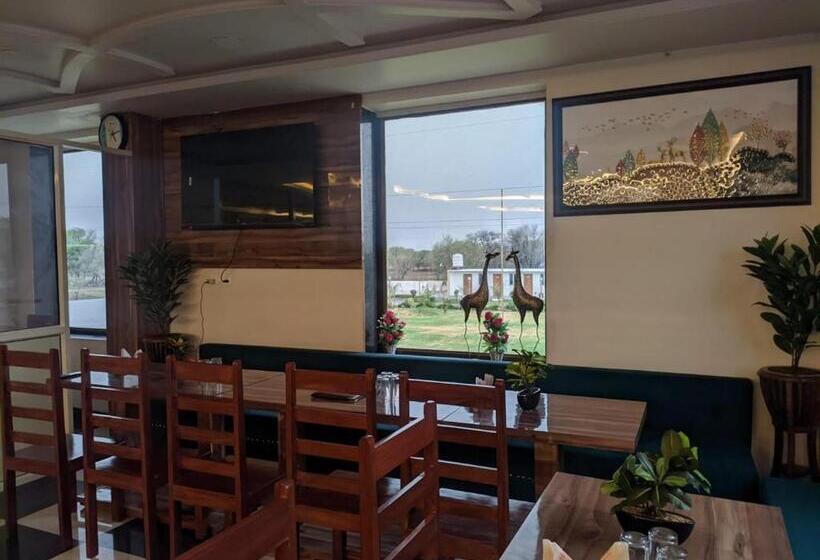 Ram Lee Grand Hotel & Restaurant