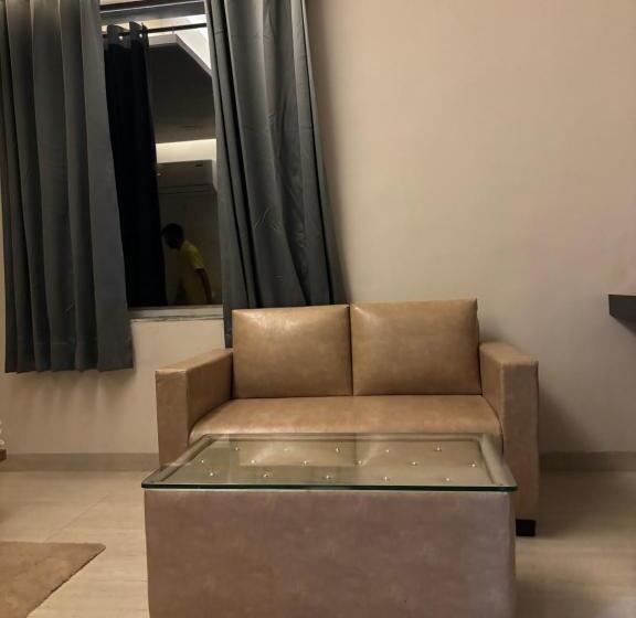 Ram Lee Grand Hotel & Restaurant