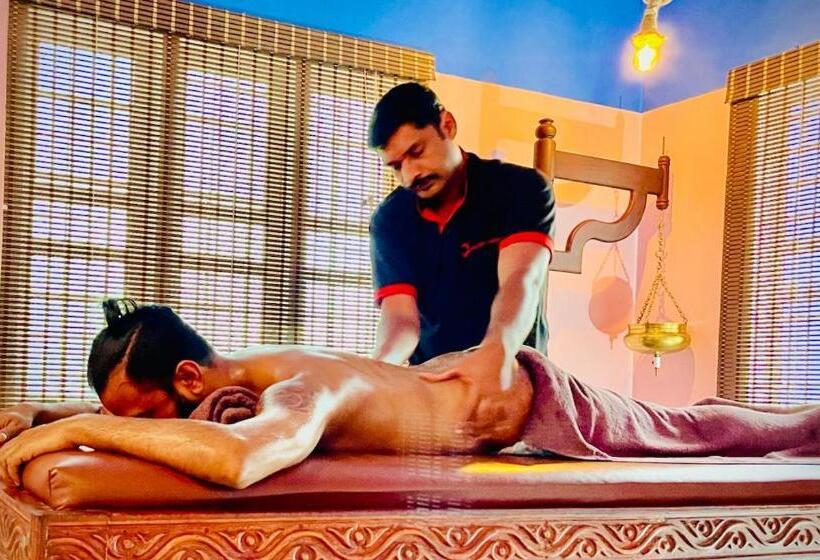 منتجع Ayurgem Ayurveda Yoga And Wellness Retreat Munnar