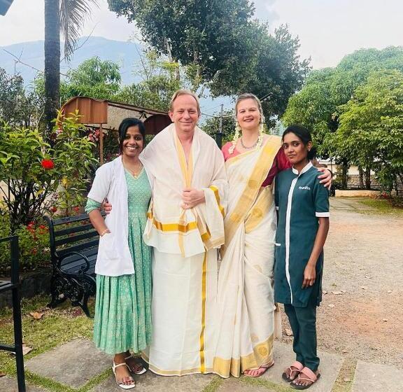 リゾートホテル Ayurgem Ayurveda Yoga And Wellness Retreat Munnar