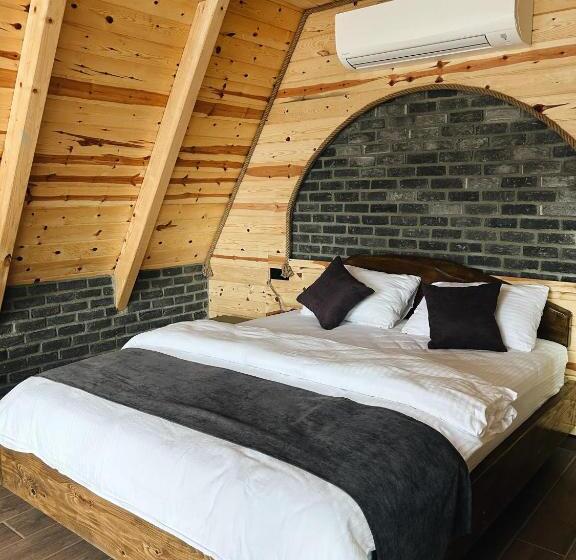 リゾートホテル Rizzen Tatil Köyü