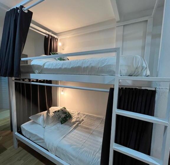 Tiger House Hostel Koh Tao