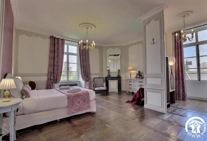 צימר Chateau De La Giraudais