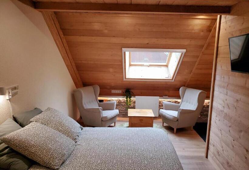 Bed and Breakfast Del Vino Bar à Vin & Guitares