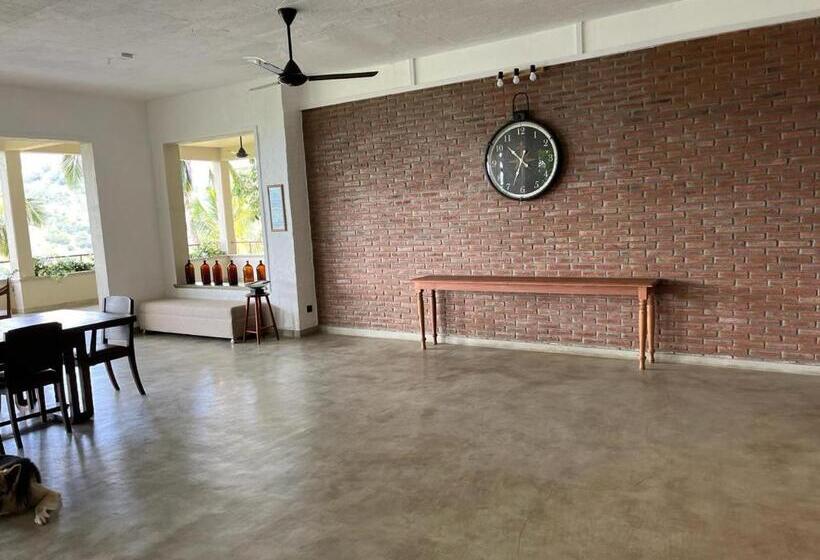 민박 Par 5 Golf Villa