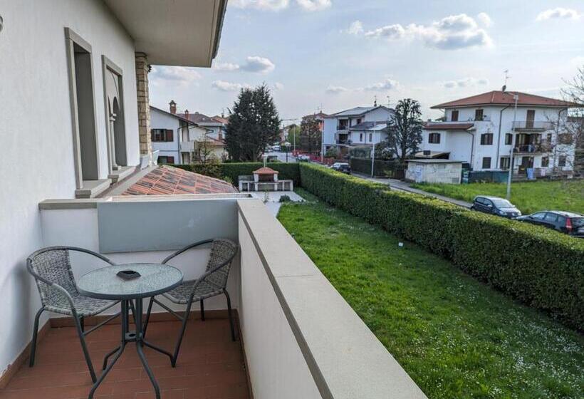 مبيت وإفطار Villa Eleganza Milano Bergamo Airport