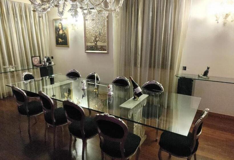 ベッドアンドブレックファースト Villa Eleganza Milano Bergamo Airport