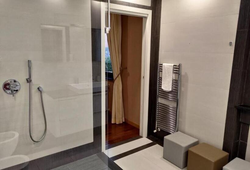 مبيت وإفطار Villa Eleganza Milano Bergamo Airport