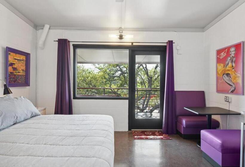 Boutique Vera Hotel In The Heart Of Folly Beach