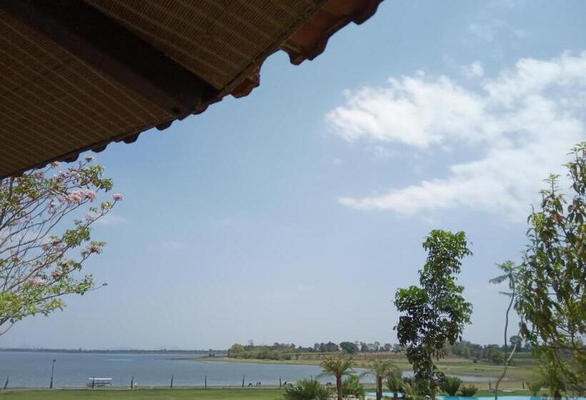 Discovery Village Resorts