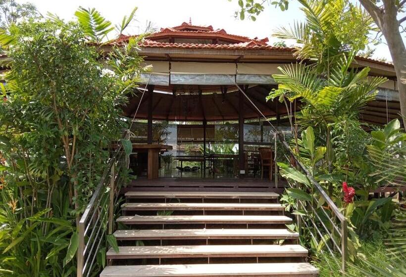 Discovery Village Resorts