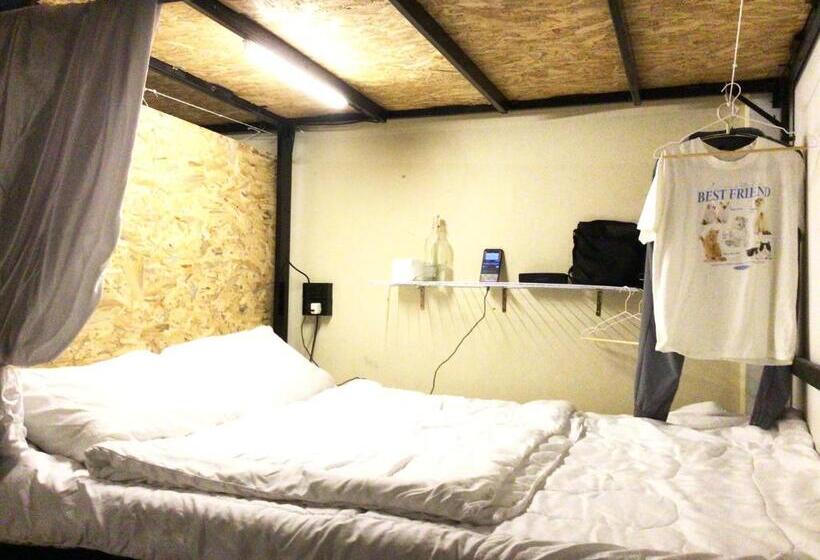 Goodnighthostel@trang