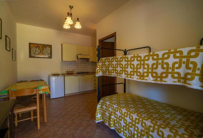 هتل Agriturismo Il Poderino