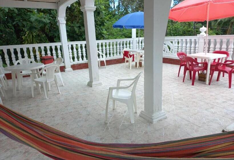 בית מלון כפרי Anatolia En El Paraiso Natural