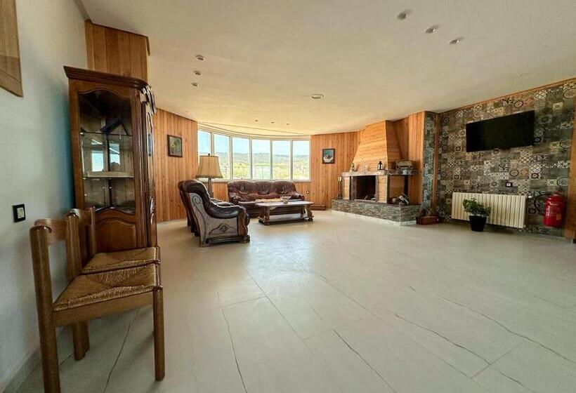 هتل Auberge Jomana Park