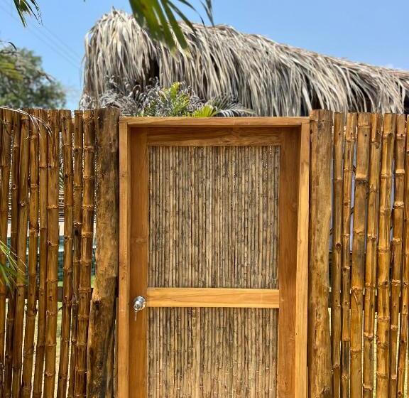 هتل Jerusalema Beach Glamping