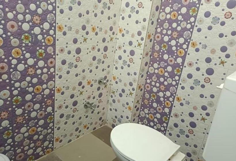 בית מלון כפרי Kanhaiya Palace