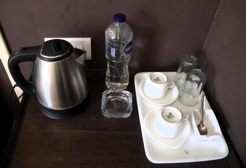 Отель Kedar Heights Heli Resort