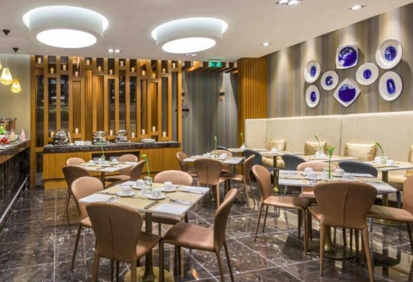 فندق Marriotte Courtyard   Superior Twin   Colombia