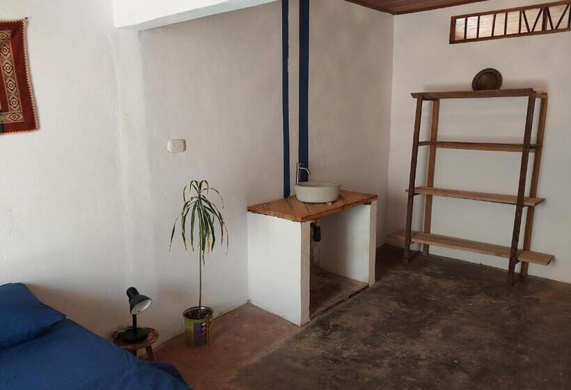 هتل Hostel Nugeku