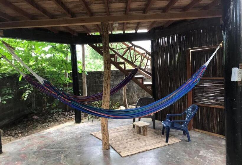 בית מלון כפרי Hostel Nugeku