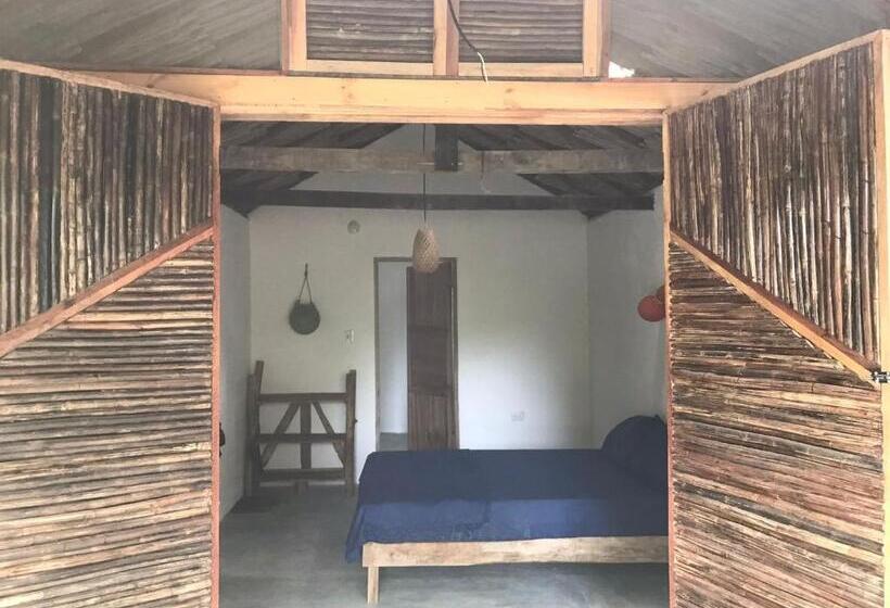 هتل Hostel Nugeku